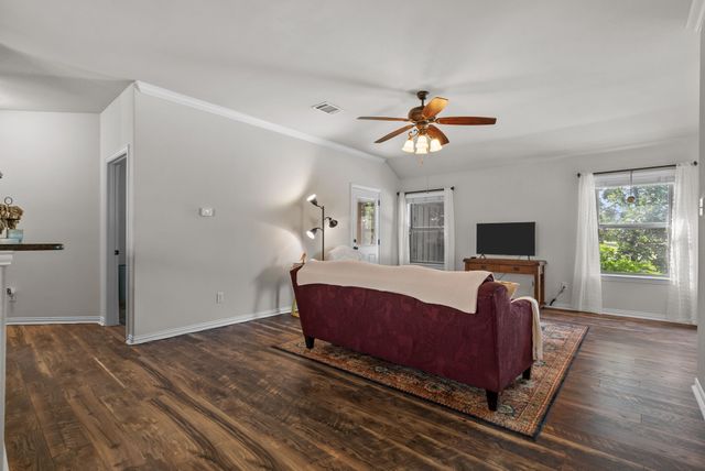1261 Newcastle Drive, Weatherford, TX 76086