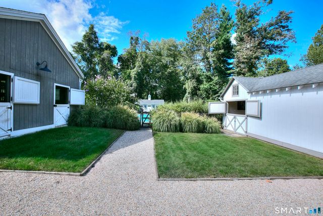 160 Cedar Road, Fairfield, CT 06890