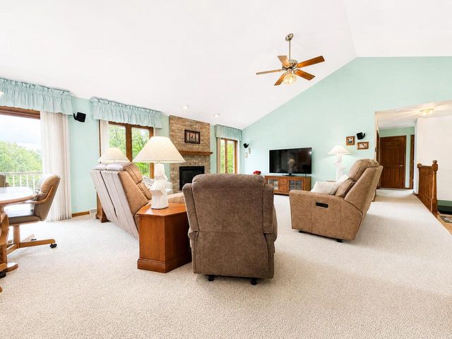 N53W27843 Hanover Hill ROAD, Sussex, WI 53089