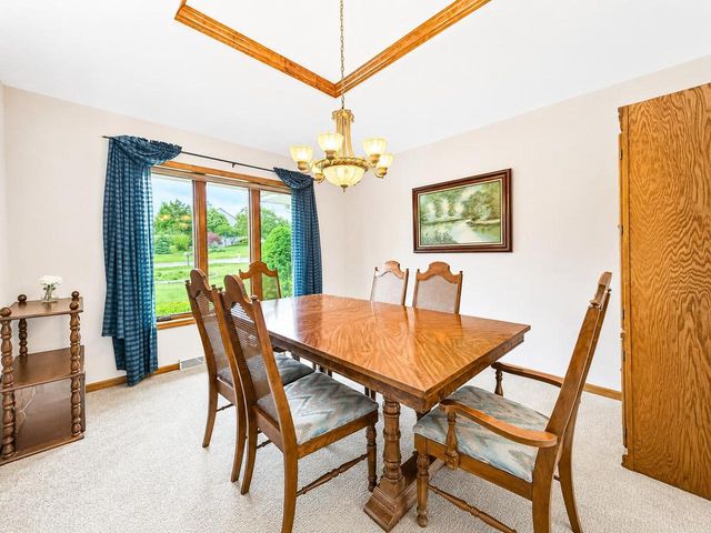N53W27843 Hanover Hill ROAD, Sussex, WI 53089