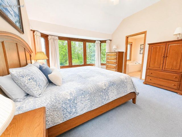 N53W27843 Hanover Hill ROAD, Sussex, WI 53089