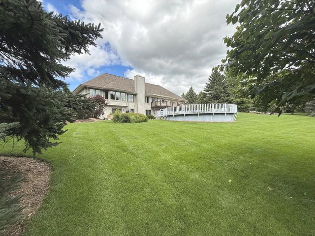 N53W27843 Hanover Hill ROAD, Sussex, WI 53089