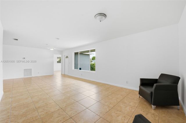 2901 Cleveland St, Hollywood, FL 33020
