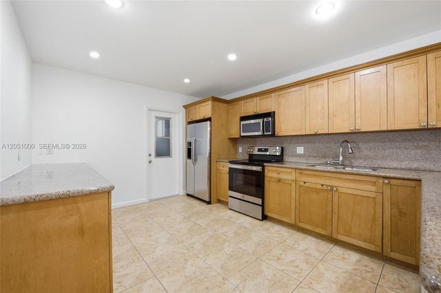 2901 Cleveland St, Hollywood, FL 33020