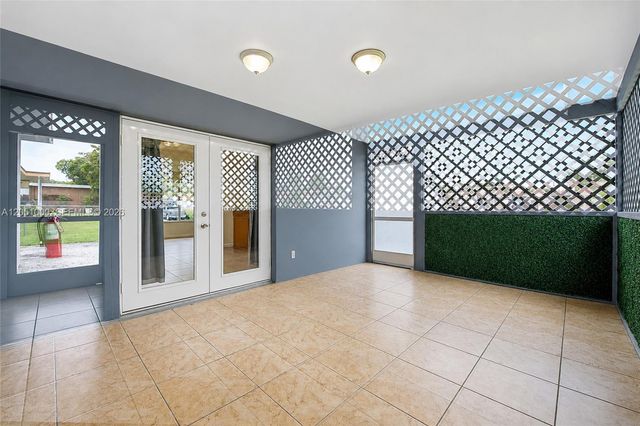 2901 Cleveland St, Hollywood, FL 33020