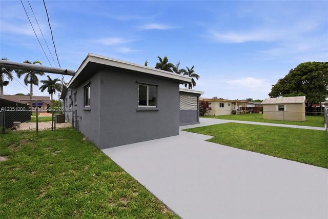 2901 Cleveland St, Hollywood, FL 33020