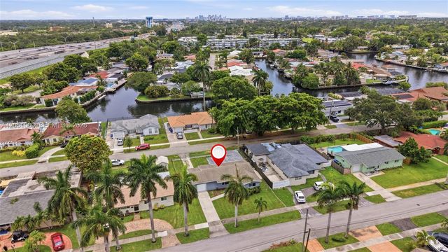 2901 Cleveland St, Hollywood, FL 33020