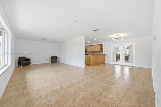 2901 Cleveland St, Hollywood, FL 33020