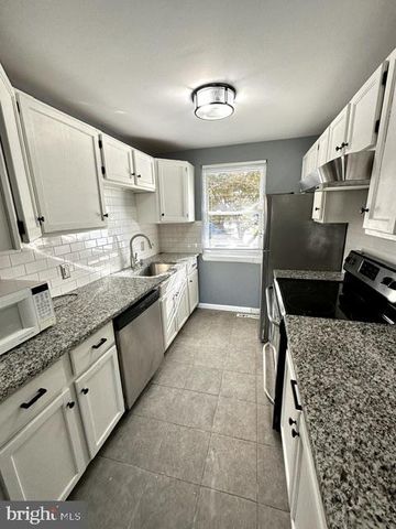 326 BRANDON DR, Bear, DE 19701