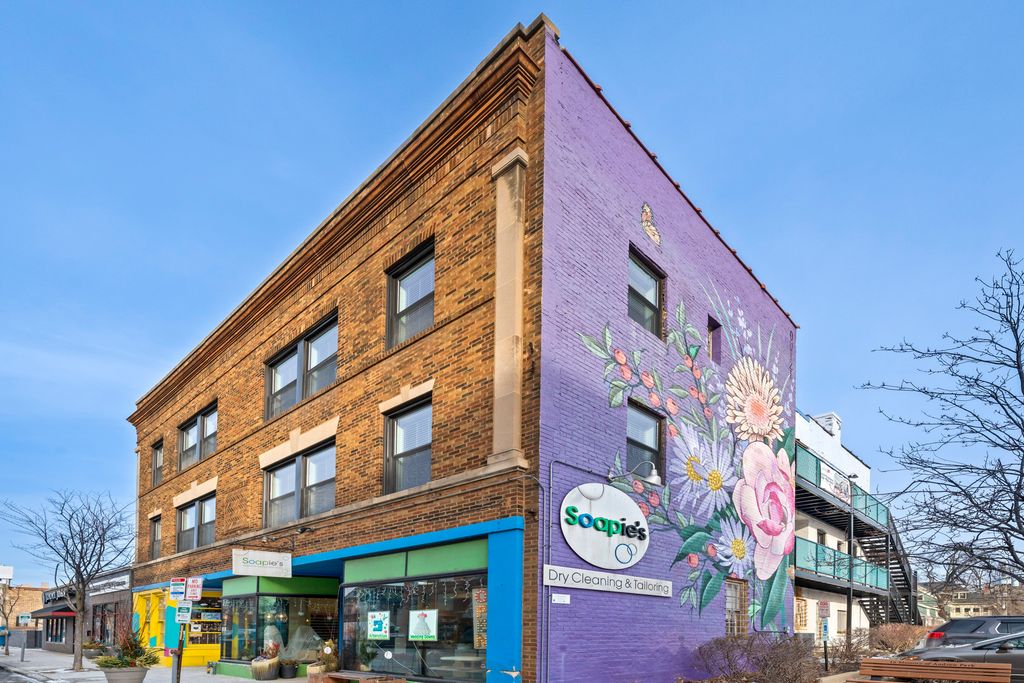 1233 Chicago Avenue 8, Evanston, IL 60202