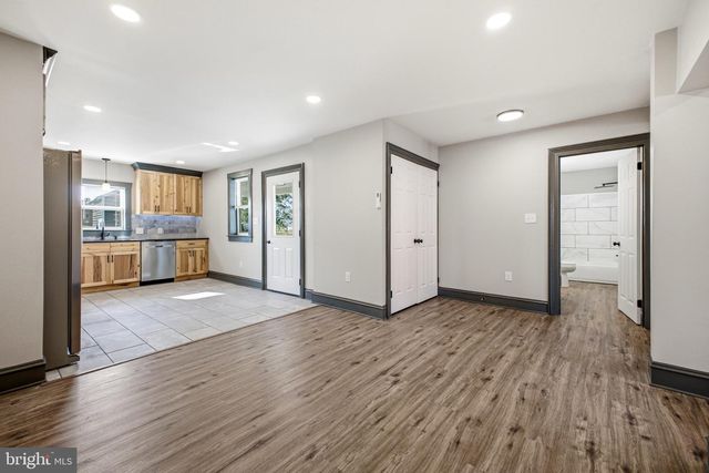 11 BRISTOL AVE, Luray, VA 22835