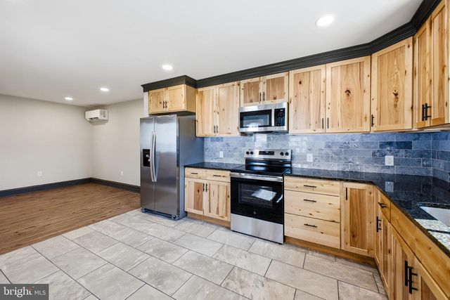 11 BRISTOL AVE, Luray, VA 22835