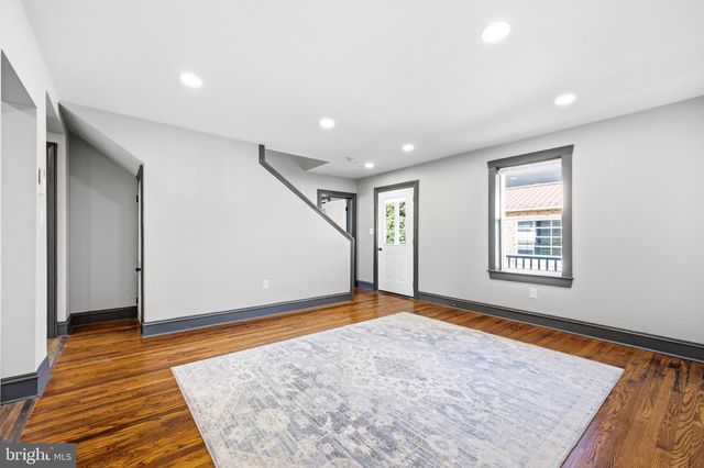 11 BRISTOL AVE, Luray, VA 22835