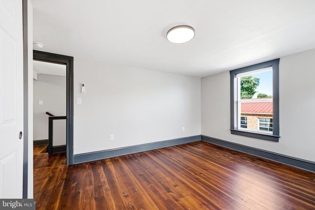 11 BRISTOL AVE, Luray, VA 22835