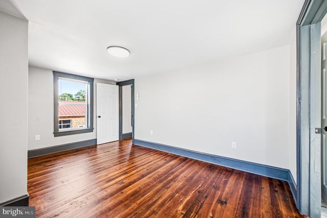 11 BRISTOL AVE, Luray, VA 22835