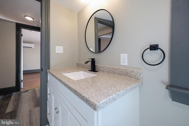 11 BRISTOL AVE, Luray, VA 22835