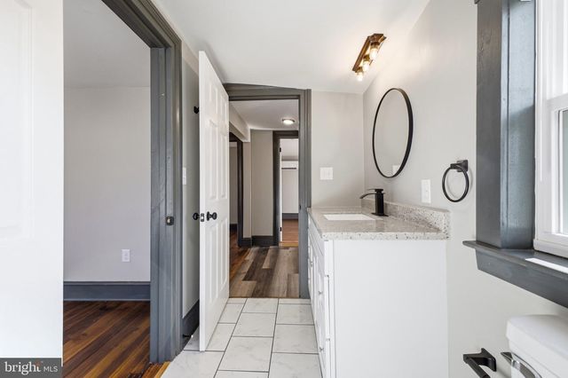 11 BRISTOL AVE, Luray, VA 22835