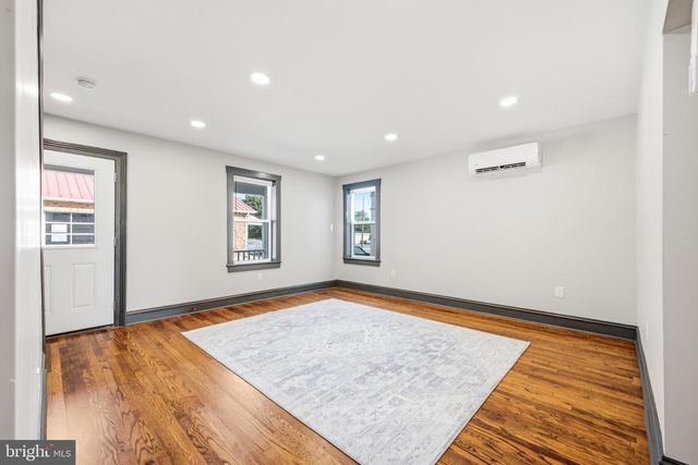 11 BRISTOL AVE, Luray, VA 22835