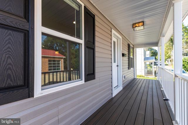 11 BRISTOL AVE, Luray, VA 22835