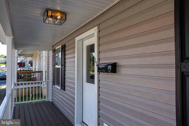 11 BRISTOL AVE, Luray, VA 22835