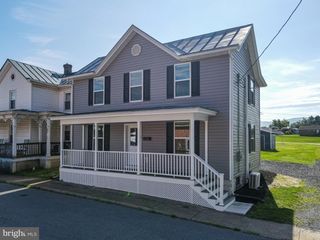 11 BRISTOL AVE, Luray, VA 22835