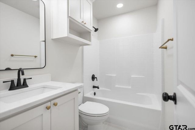 919 Duckenfield Ave, Tyler, TX 75701