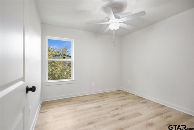 919 Duckenfield Ave, Tyler, TX 75701