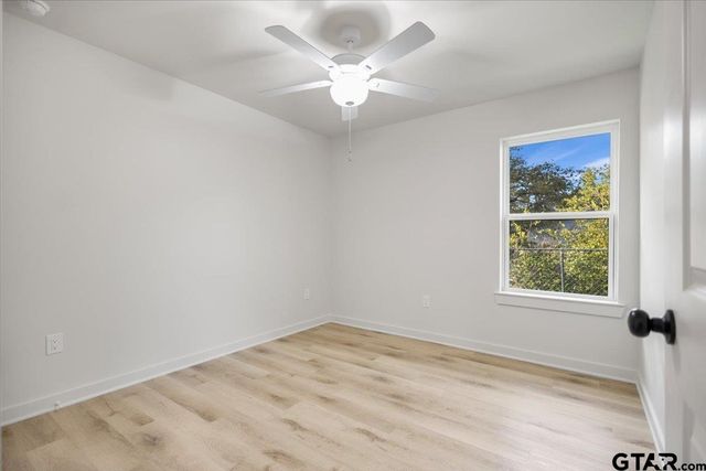 919 Duckenfield Ave, Tyler, TX 75701