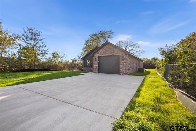 919 Duckenfield Ave, Tyler, TX 75701