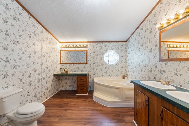 1147 Tonya Trl, Cumberland Furnace, TN 37051