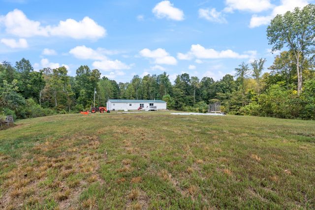1147 Tonya Trl, Cumberland Furnace, TN 37051