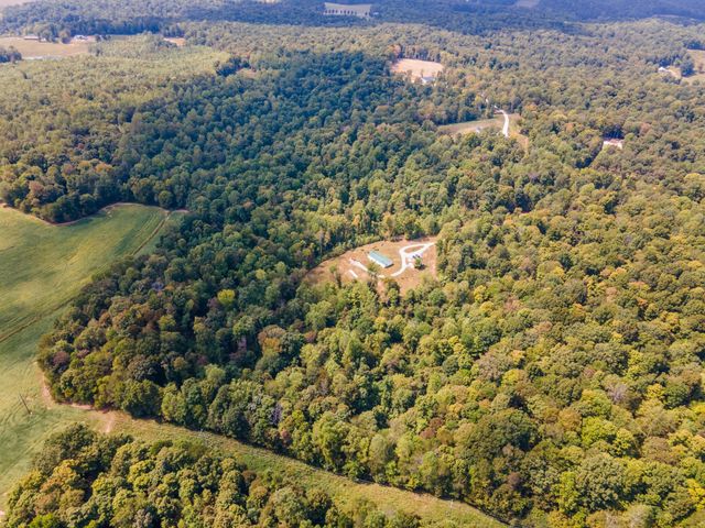 1147 Tonya Trl, Cumberland Furnace, TN 37051