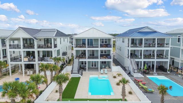 26 Grand View Drive, Ocean Isle Beach, NC 28469