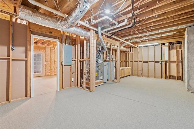 1030 Lakeview Pkwy, Villa Rica, GA 30180