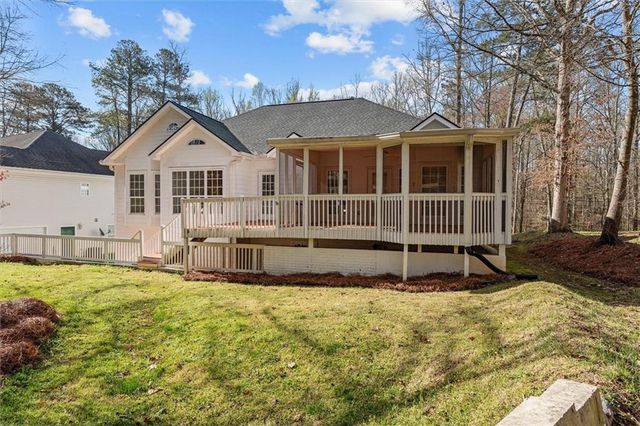 1030 Lakeview Pkwy, Villa Rica, GA 30180