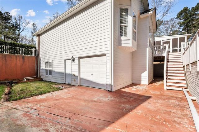 1030 Lakeview Pkwy, Villa Rica, GA 30180