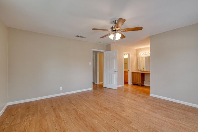 2700 Catalina DR A, Austin, TX 78741