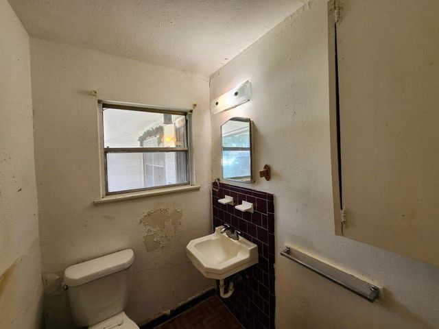 5535 Flamingo Drive, Houston, TX 77033