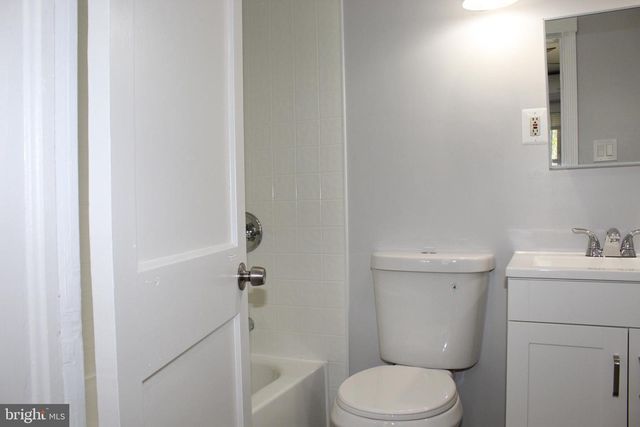 7 CEDAR DR, Glen Burnie, MD 21060