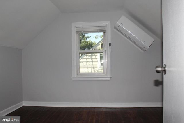 7 CEDAR DR, Glen Burnie, MD 21060