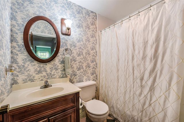301 Sherman Drive, Marshall, MI 49068