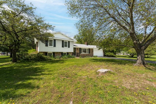 301 Sherman Drive, Marshall, MI 49068