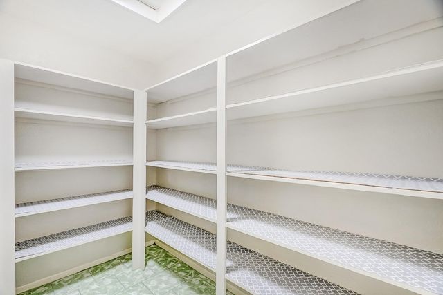 10995 Bonwell Loop, Kountze, TX 77625