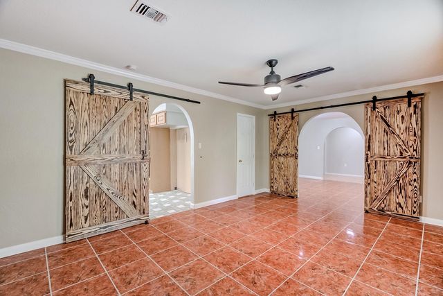 10995 Bonwell Loop, Kountze, TX 77625