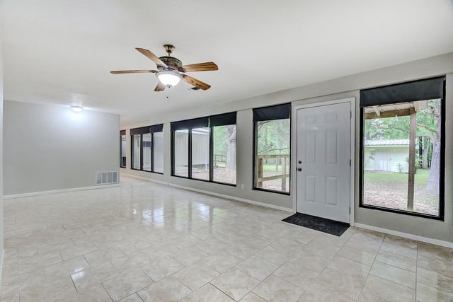 10995 Bonwell Loop, Kountze, TX 77625