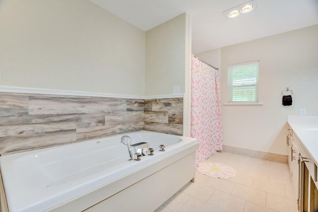 10995 Bonwell Loop, Kountze, TX 77625