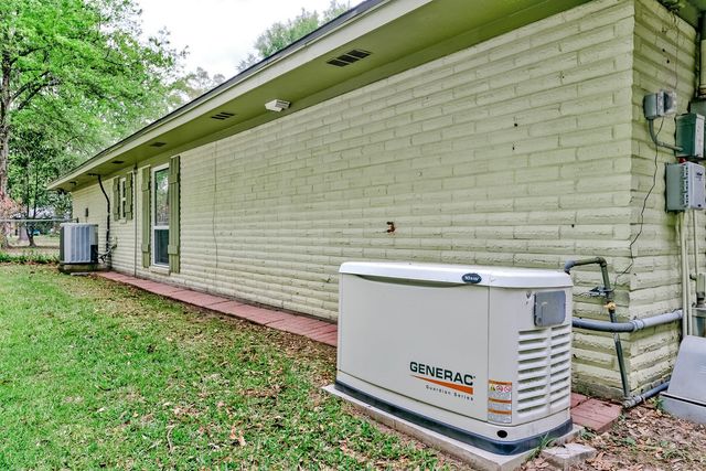 10995 Bonwell Loop, Kountze, TX 77625