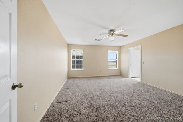 1 W 204th Street, Haskell, OK 74436