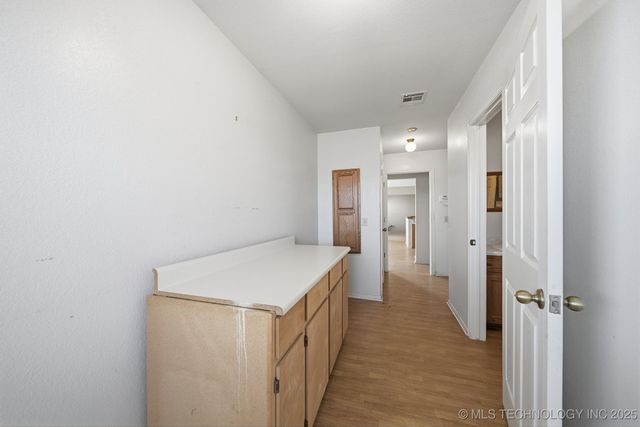 1 W 204th Street, Haskell, OK 74436