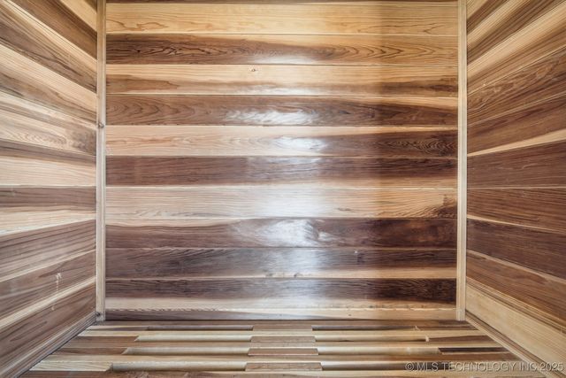 1 W 204th Street, Haskell, OK 74436